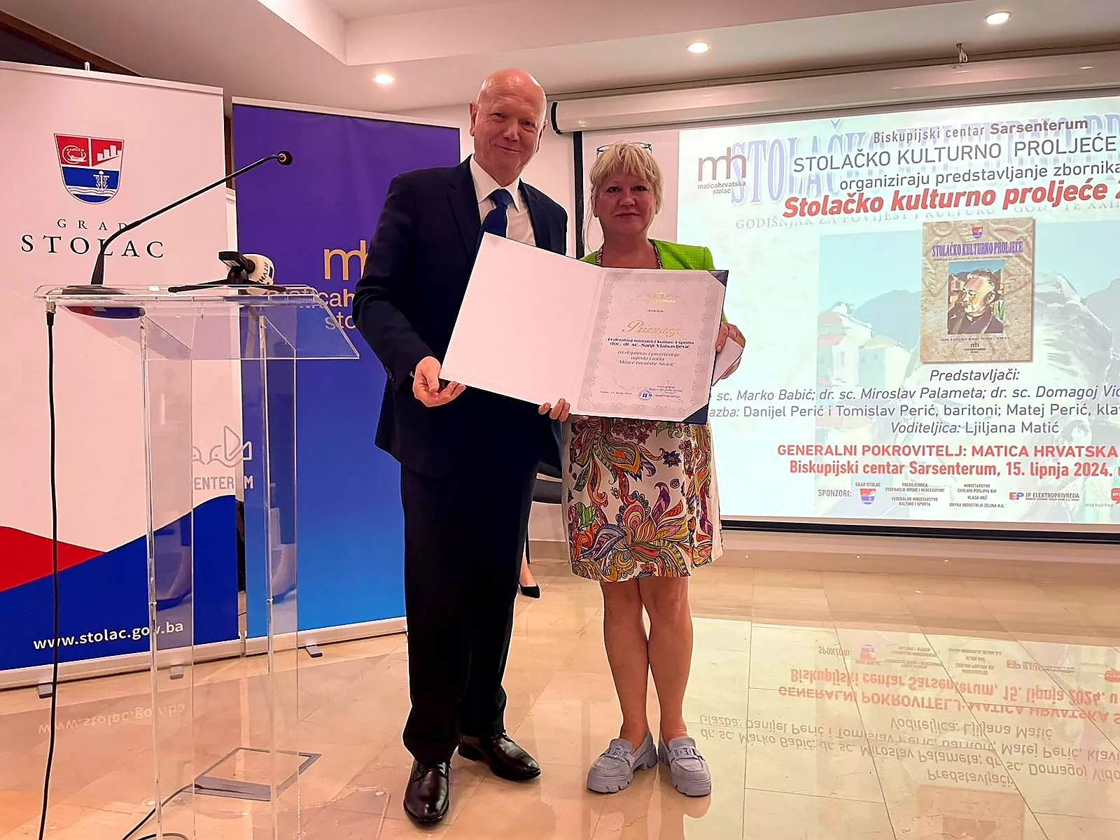 IMG-3b75e5692a9741b74fab0f8caaac0da0-V