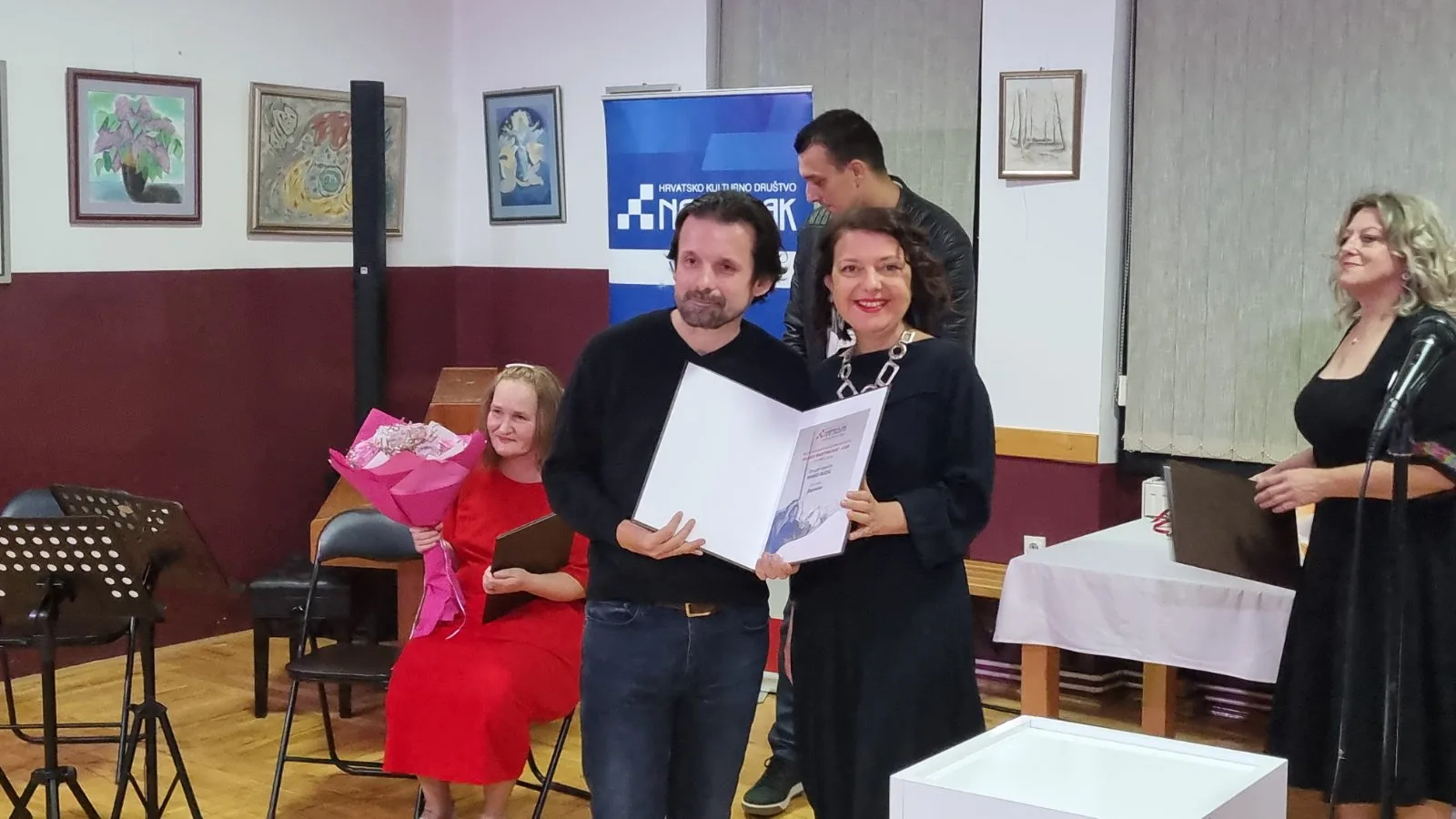 IMG-d192f9d53835197f0065c743ceafeb49-V